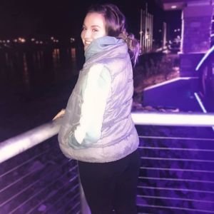 Meet your Posher, Devon